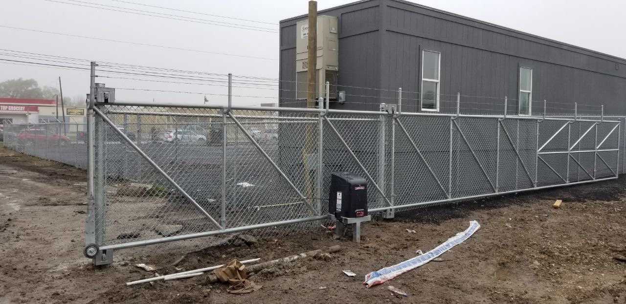Automatic cantilever gate opener Irving TX